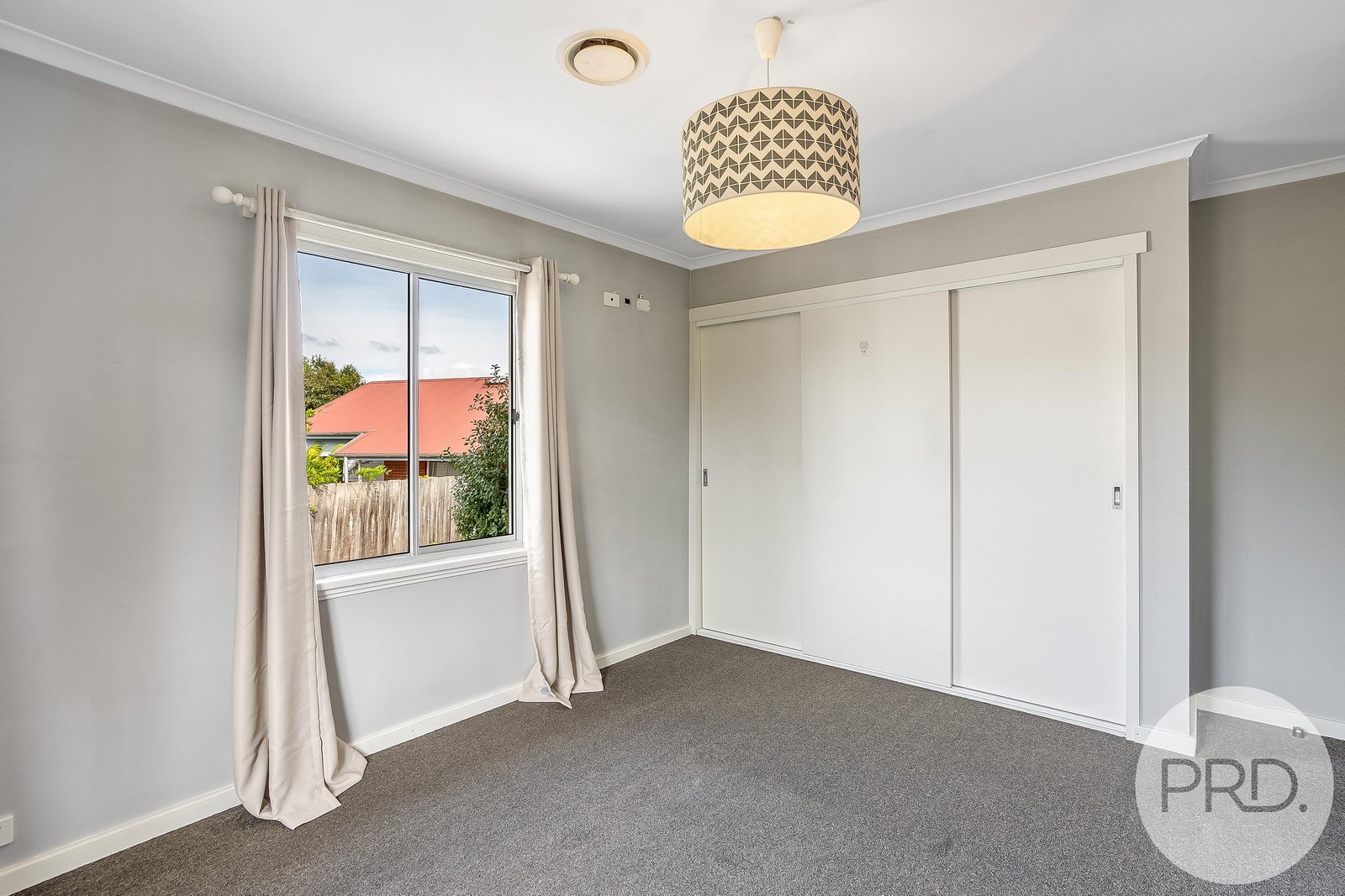 1/21 Bounty Street WARRANE 8