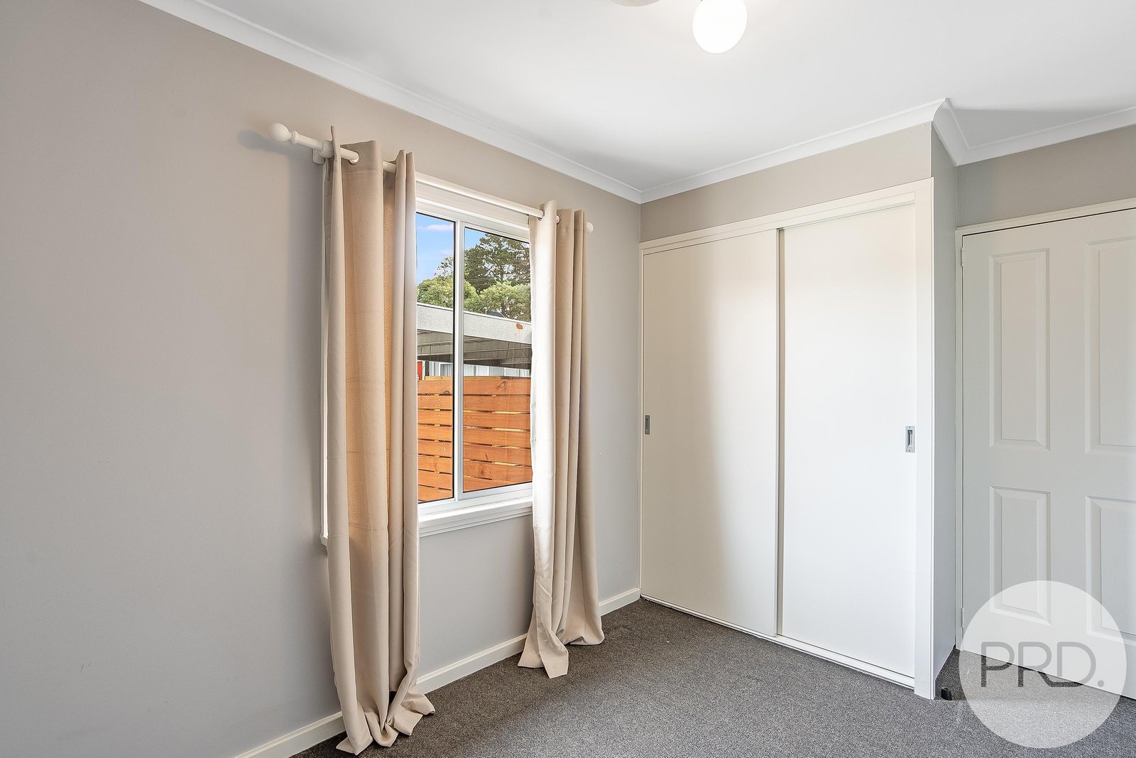 1/21 Bounty Street WARRANE 9