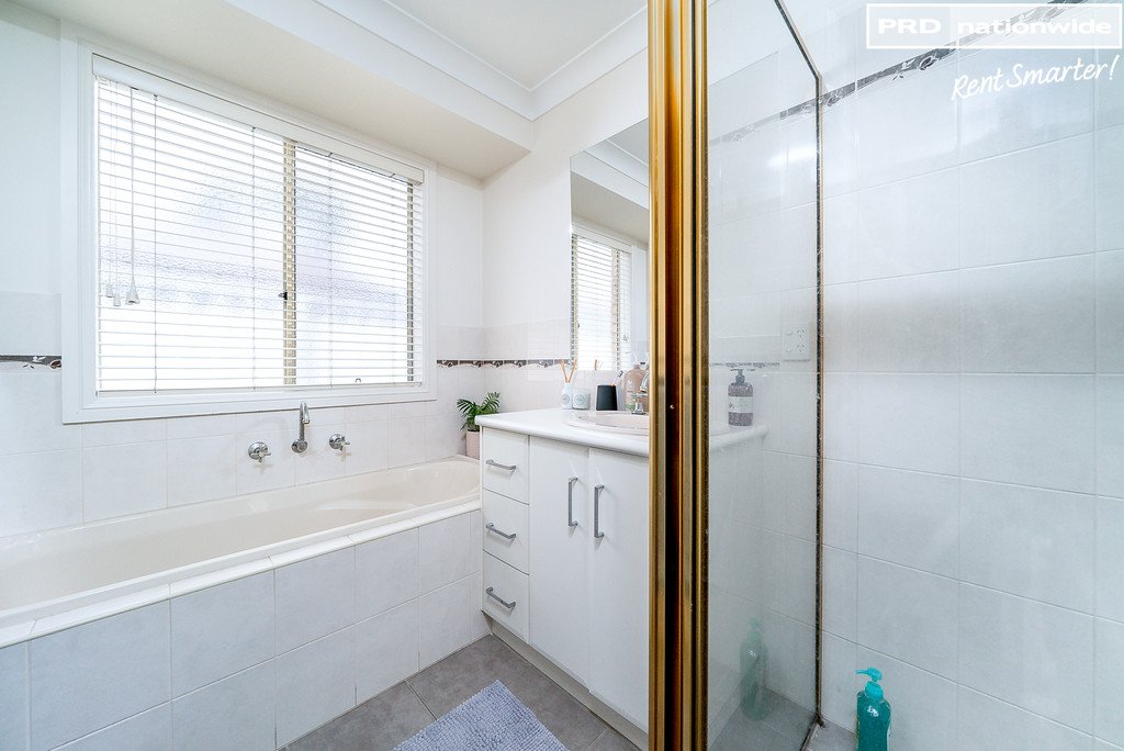 1/21 Budawang Place TATTON 6