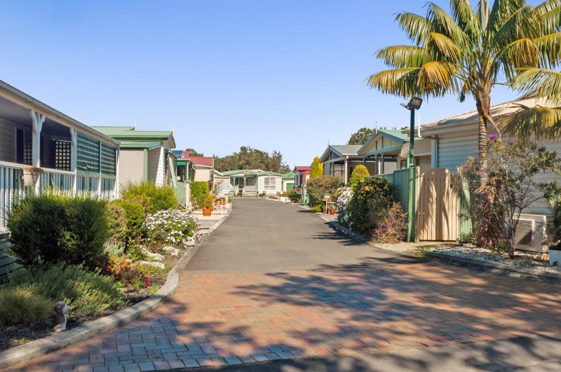 121 Callistemon Cres  KANAHOOKA 6