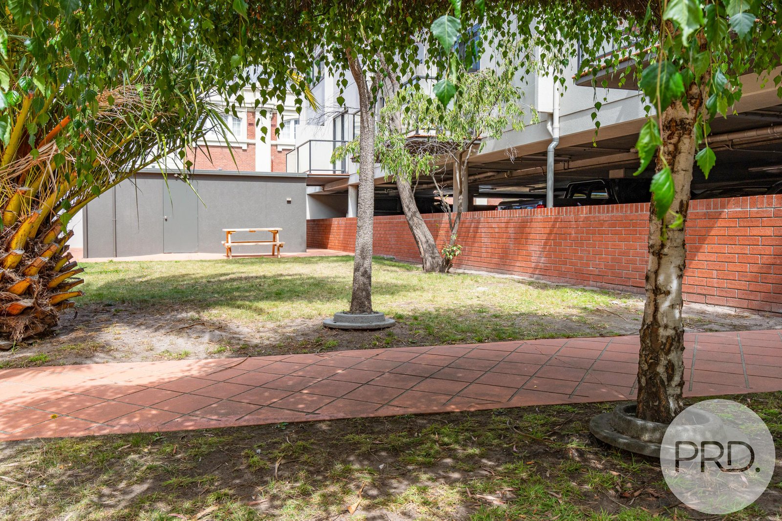 12/1 Creswells Row HOBART 17