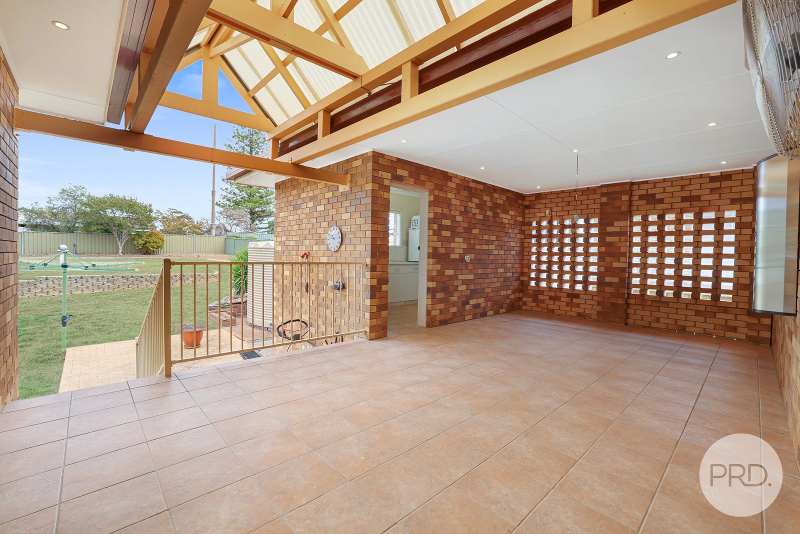 121 Crown Street TAMWORTH 27