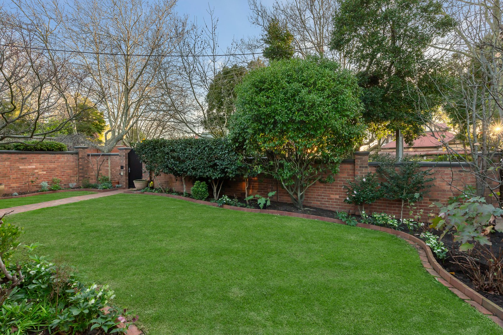 1/21 Durham Road, Surrey Hills, 3127