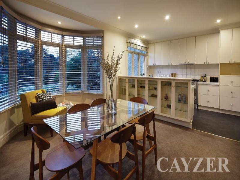 Gallery: 121 Esplanade East