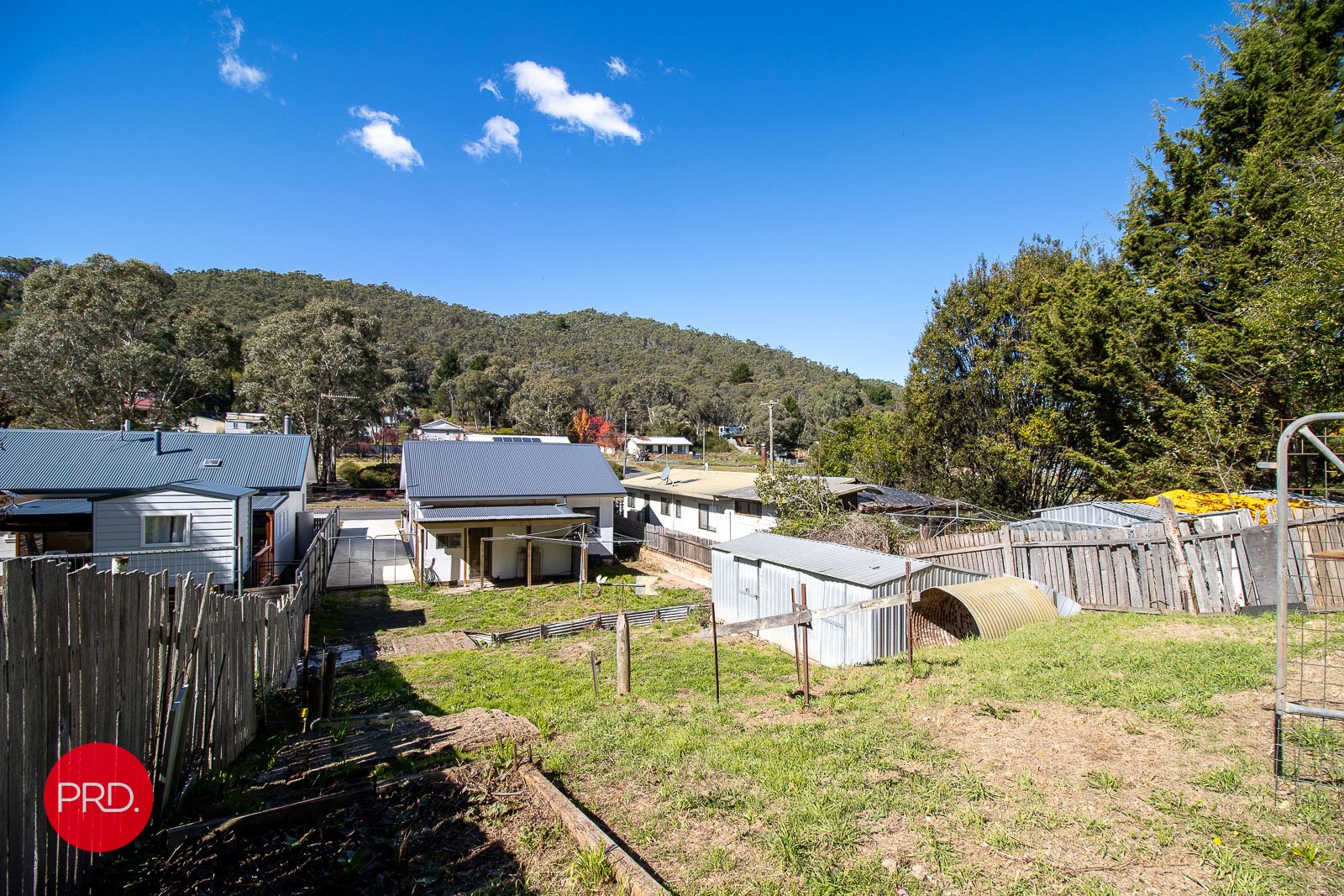 121 Foxlow Street, CAPTAINS FLAT NSW 2623