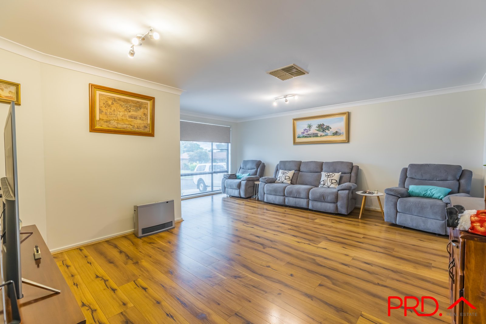 121 Garden Street TAMWORTH 3