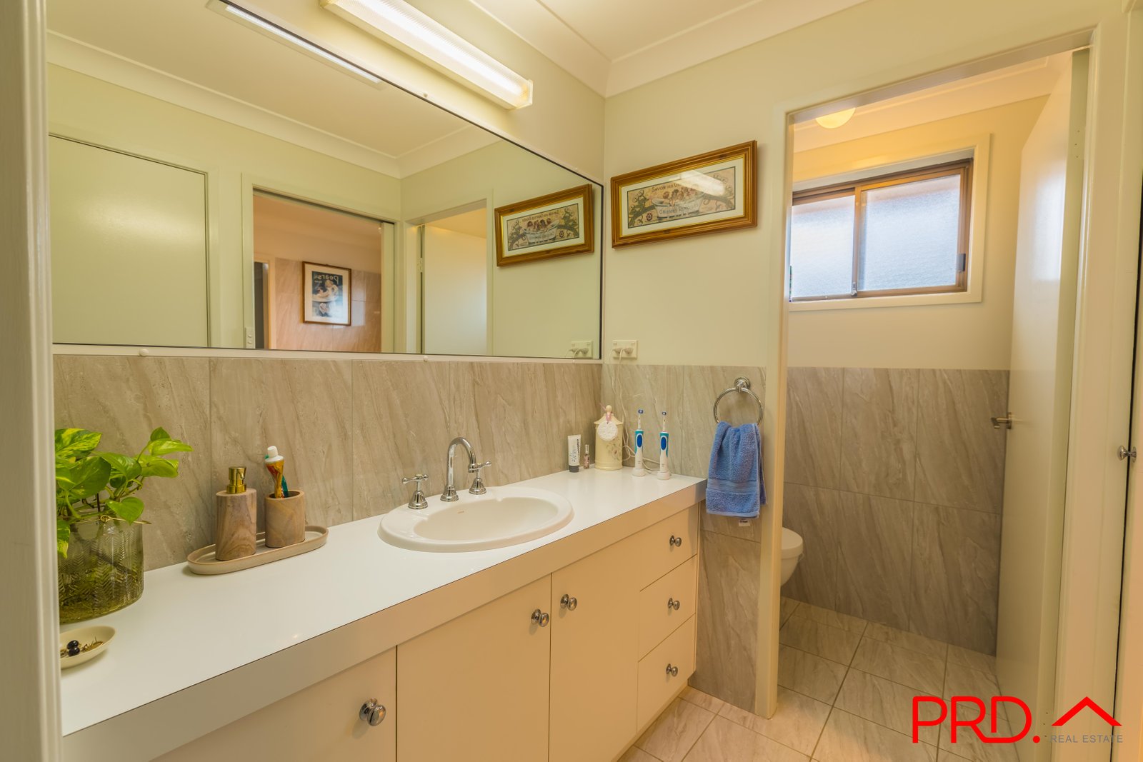 121 Garden Street TAMWORTH 12