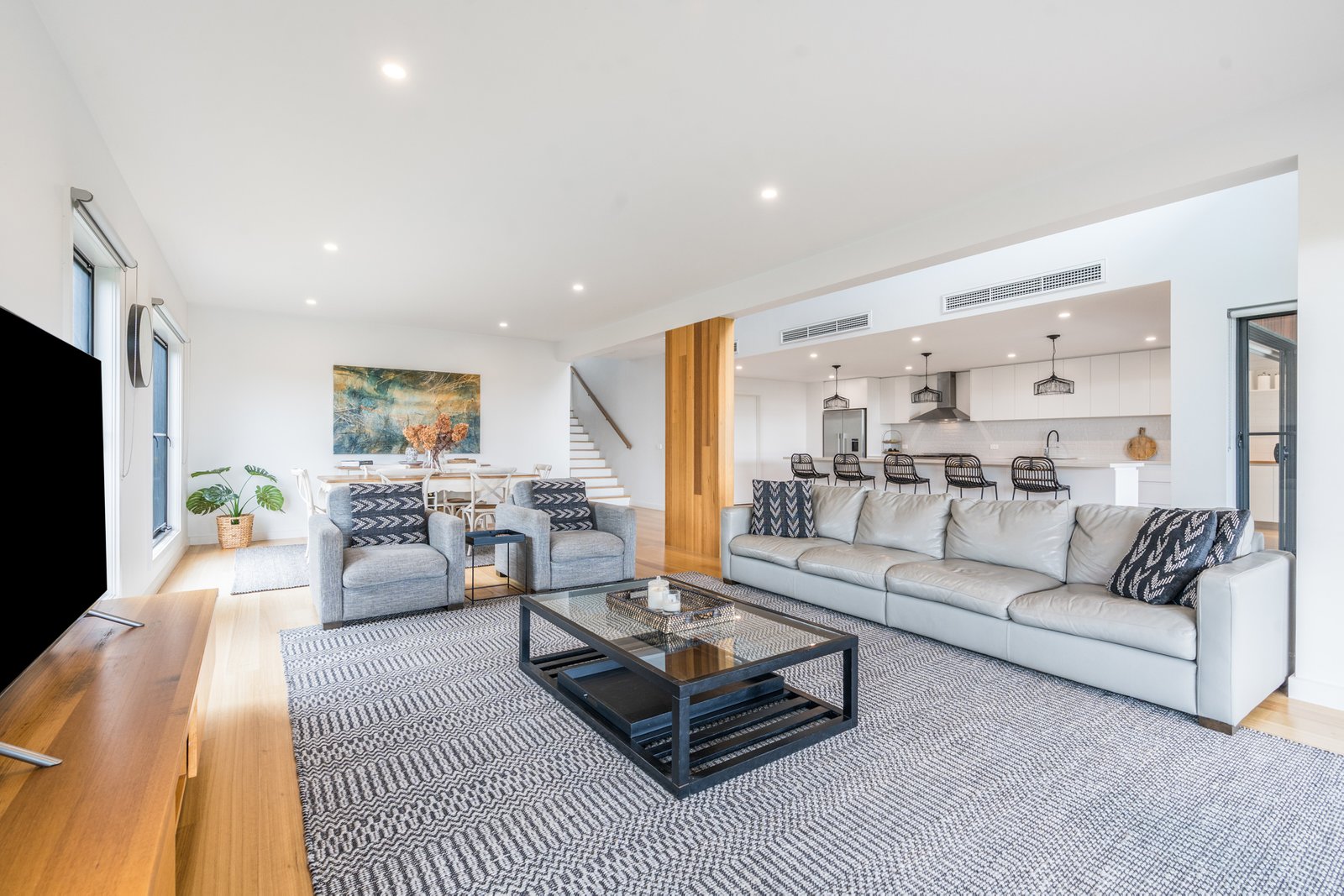 Gallery: 121 Grantham Drive