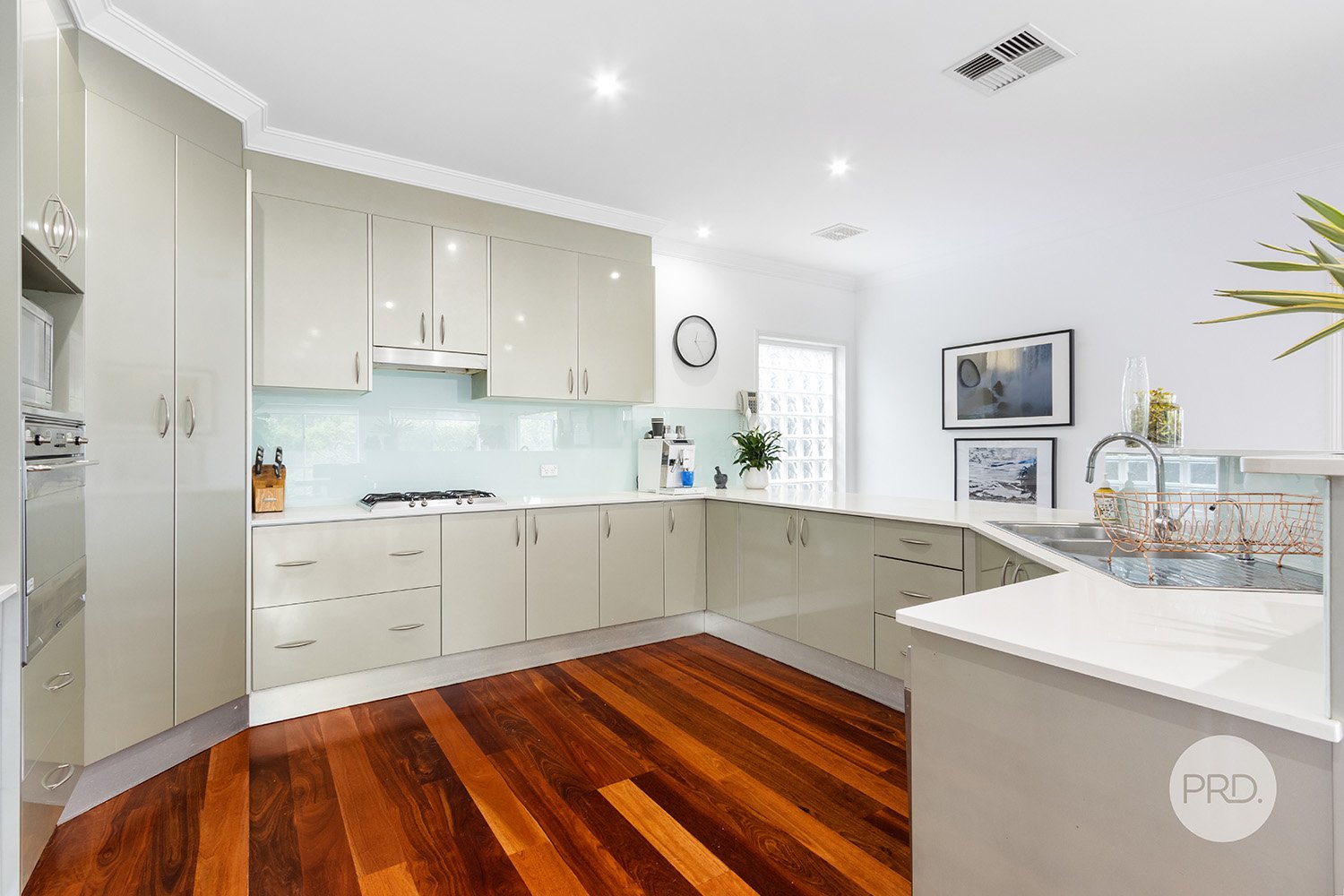 121 Gungah Bay Road OATLEY 8