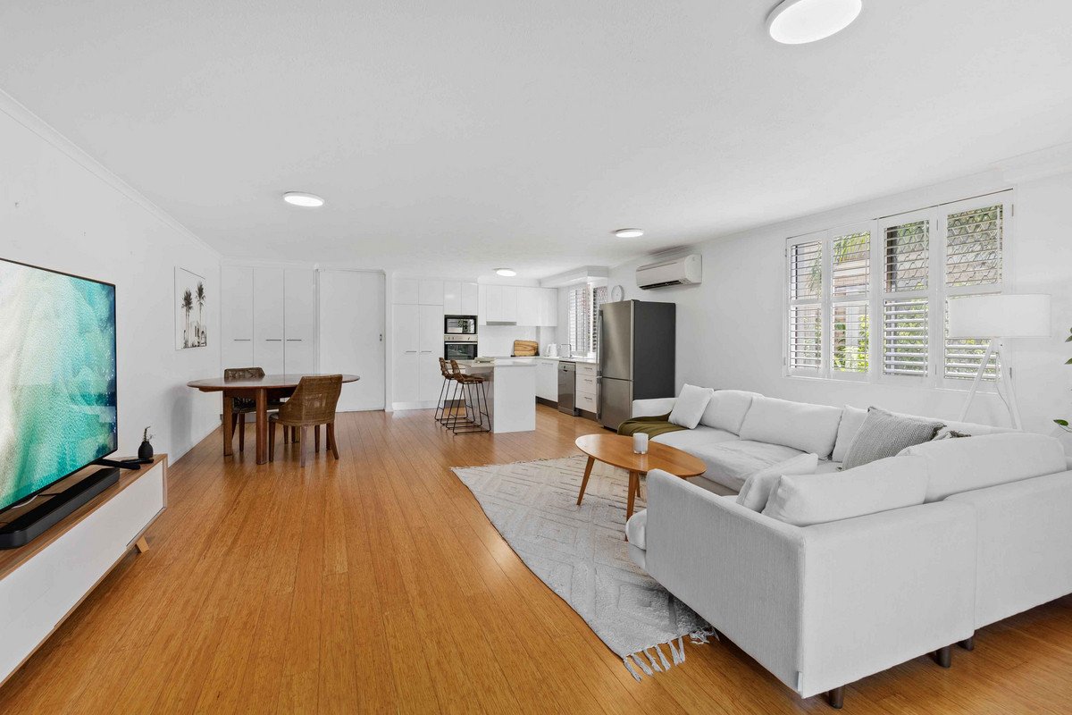 1/21 Hill Avenue Burleigh Heads 5