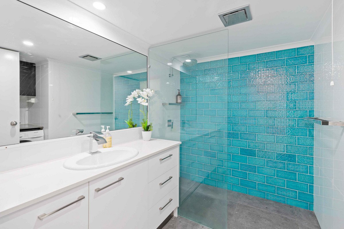 1/21 Hill Avenue Burleigh Heads 9