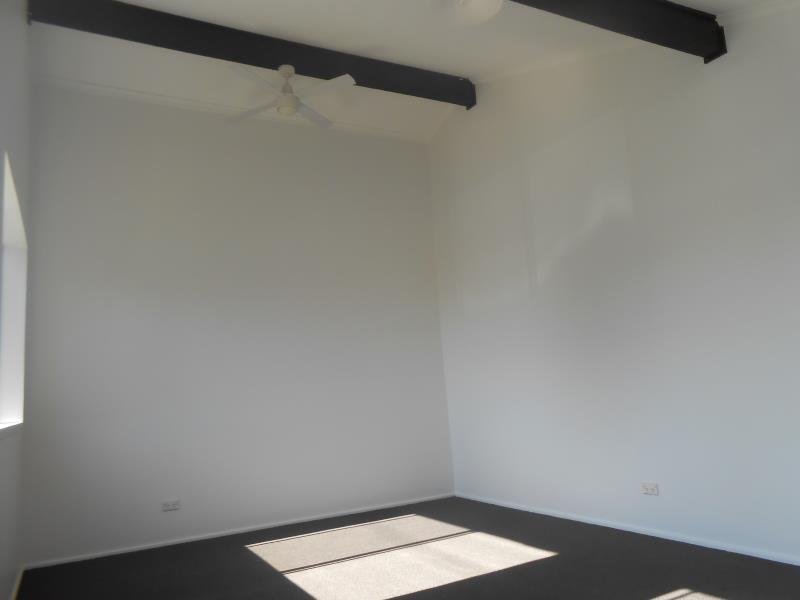 121 Hillvue Road TAMWORTH 4
