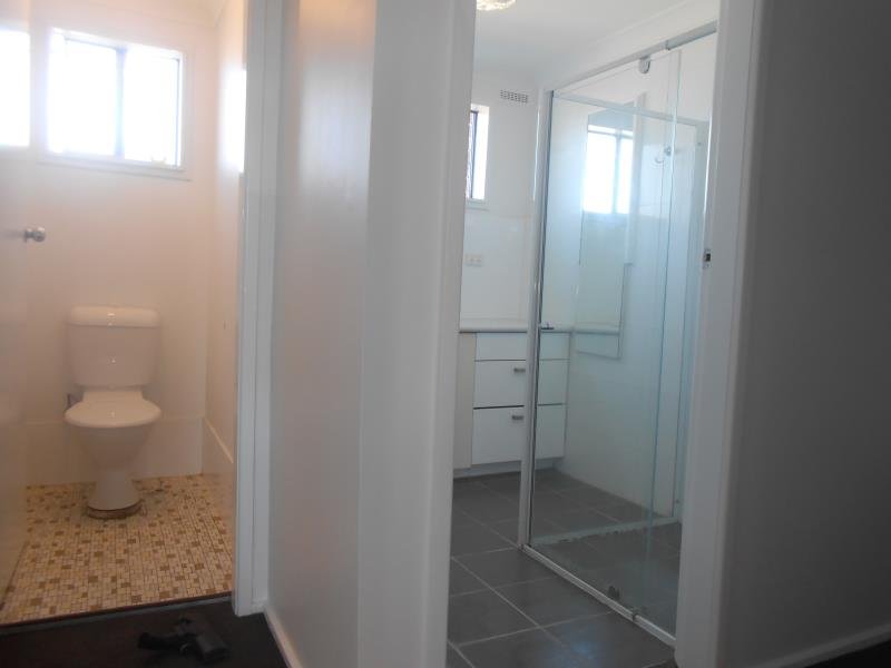 121 Hillvue Road TAMWORTH 9
