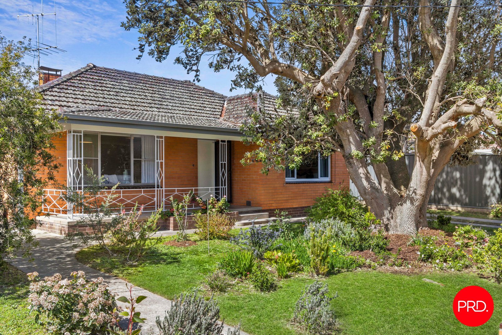 121 Main Road