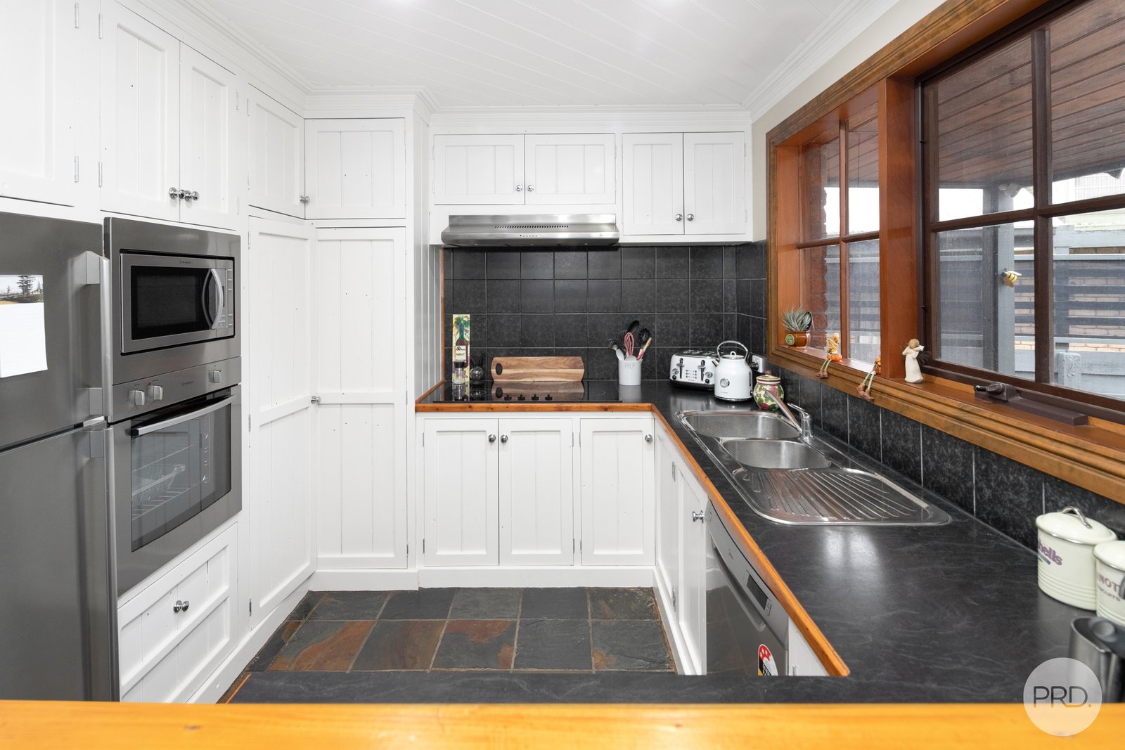 121 Mansfield Avenue MOUNT CLEAR 5