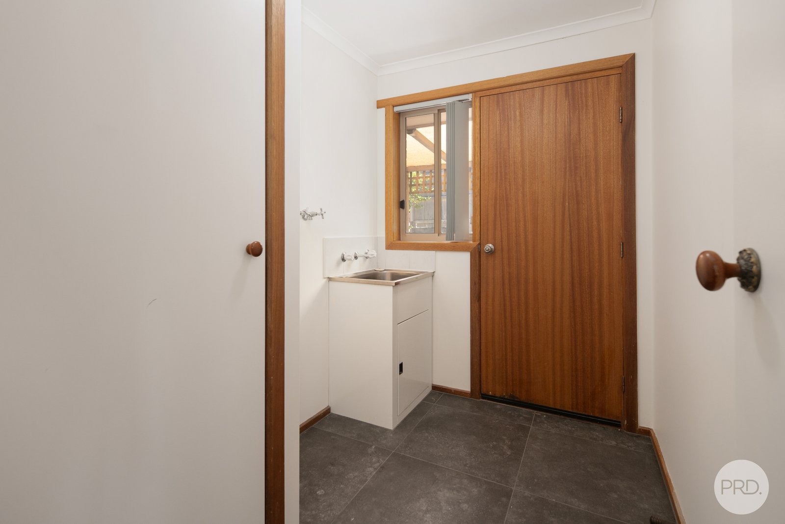 1/21 Mckee Street GOLDEN POINT 8