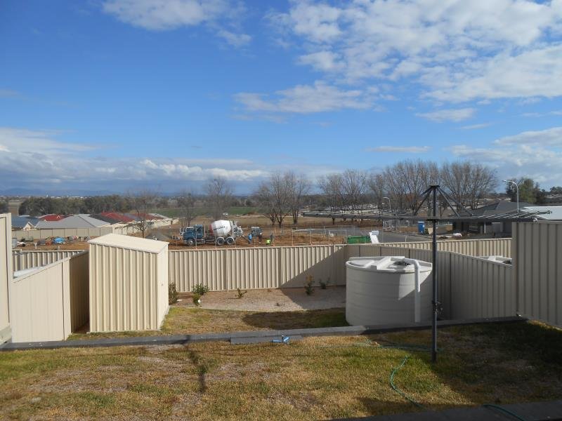 1/21 Mulconda Close TAMWORTH 2