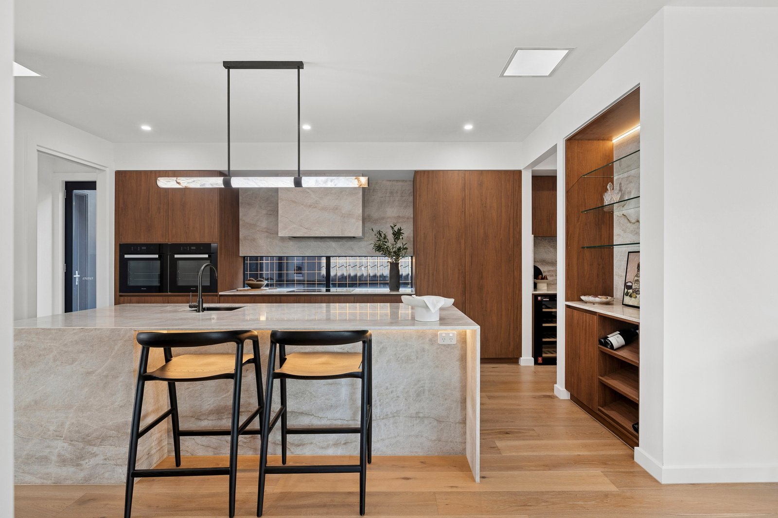 Gallery: 121 Raglan Street
