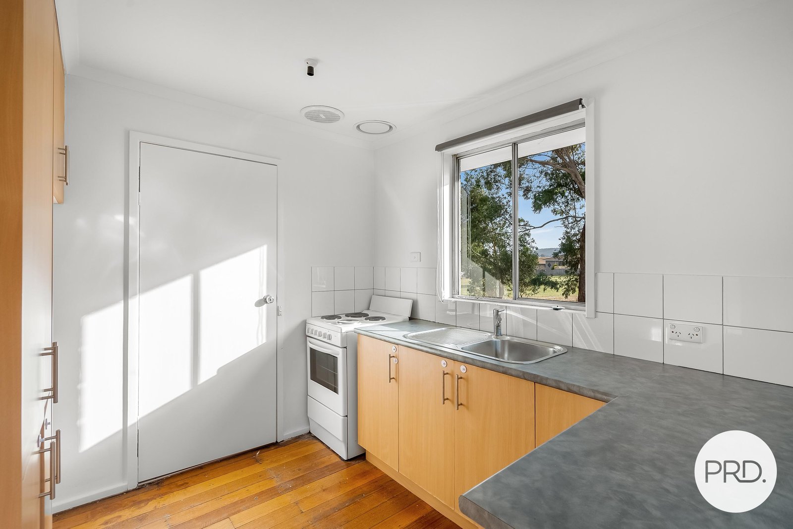 121 Rockingham Drive CLARENDON VALE 4