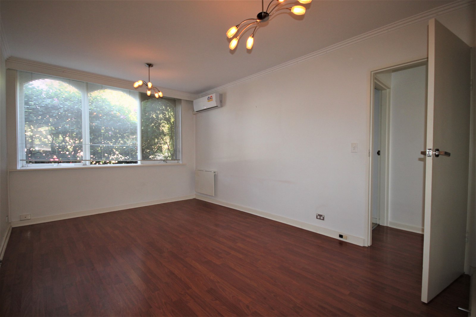 Gallery: 1/21 Rothesay Avenue