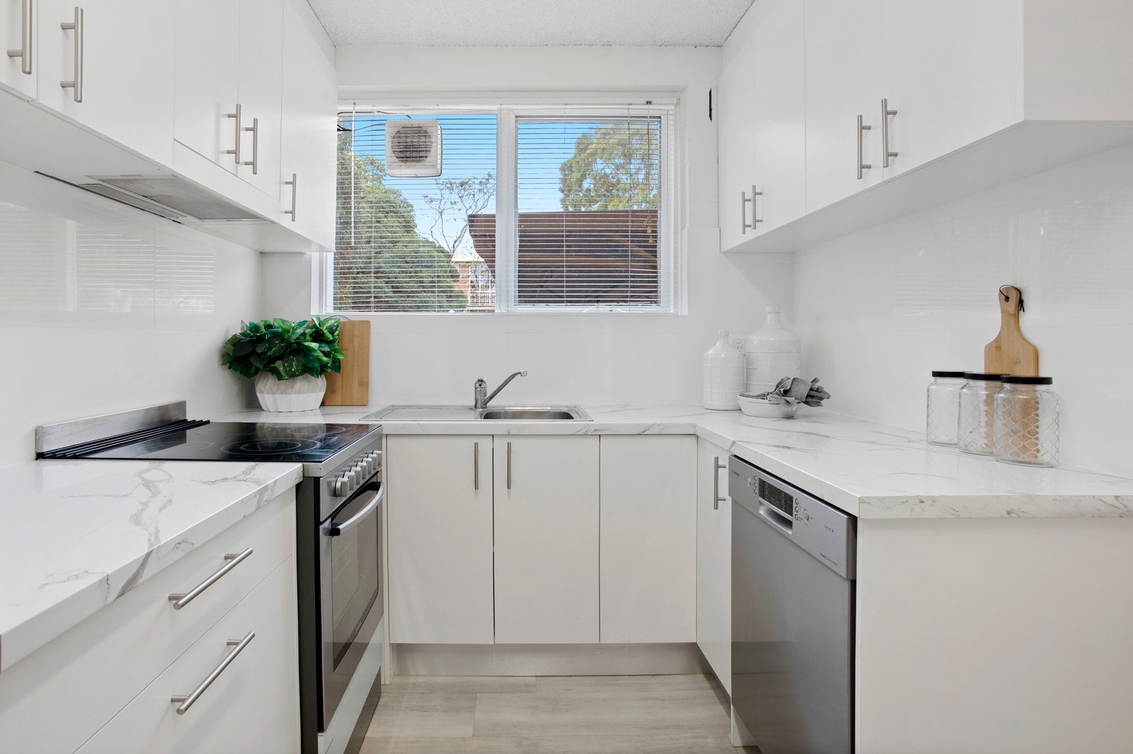 Gallery: 1/21 Roydon Street