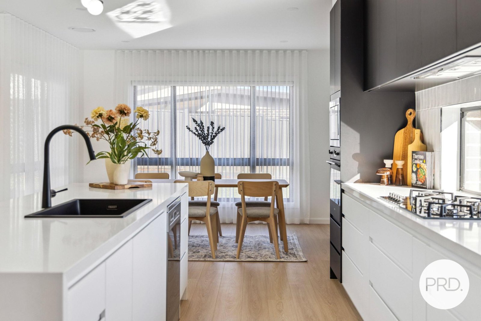 121 Sculthorpe Avenue WHITLAM 2