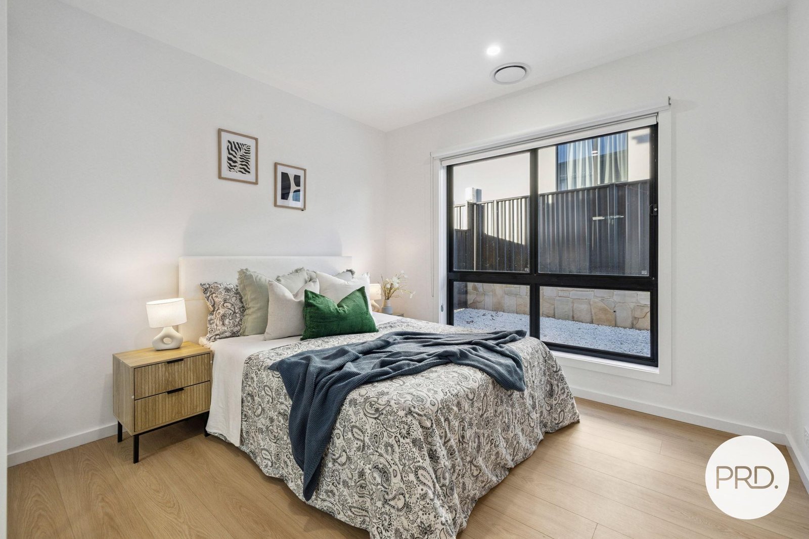 121 Sculthorpe Avenue WHITLAM 9