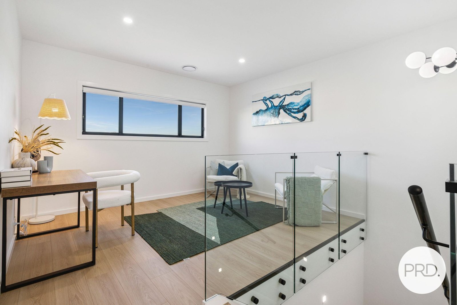 121 Sculthorpe Avenue WHITLAM 12