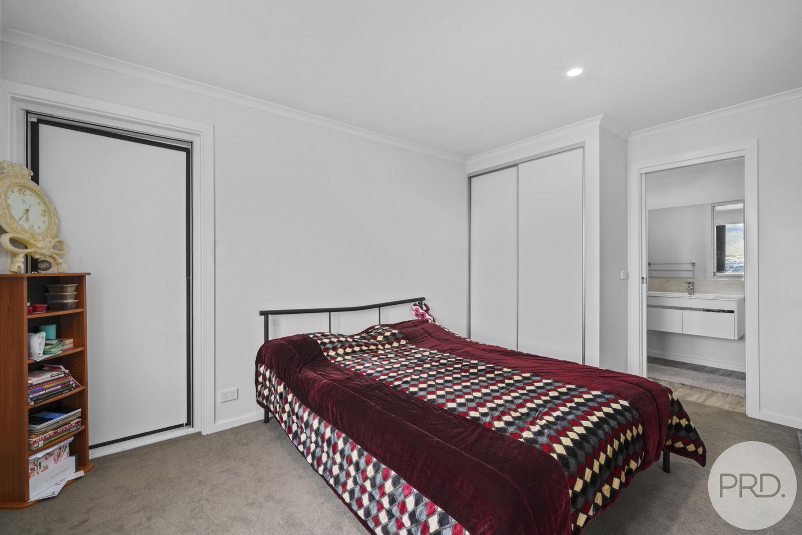 1/21 Shelmore Drive OLD BEACH 7