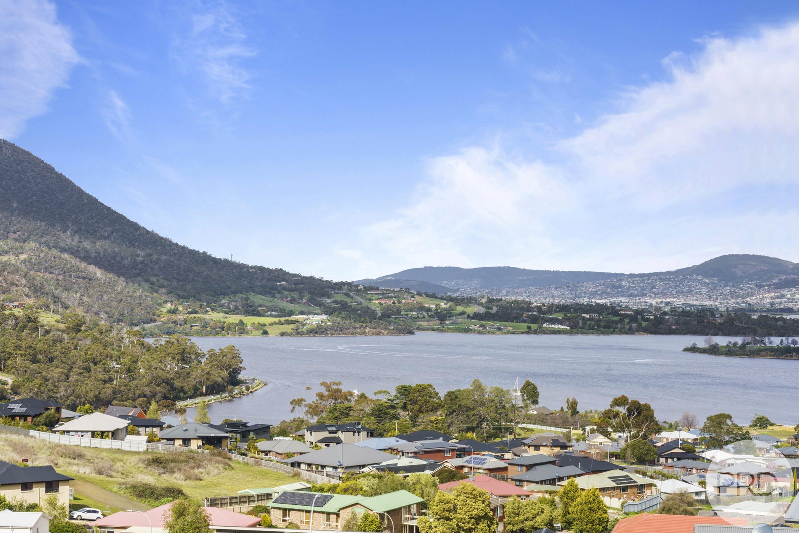 1/21 Shelmore Drive OLD BEACH 16