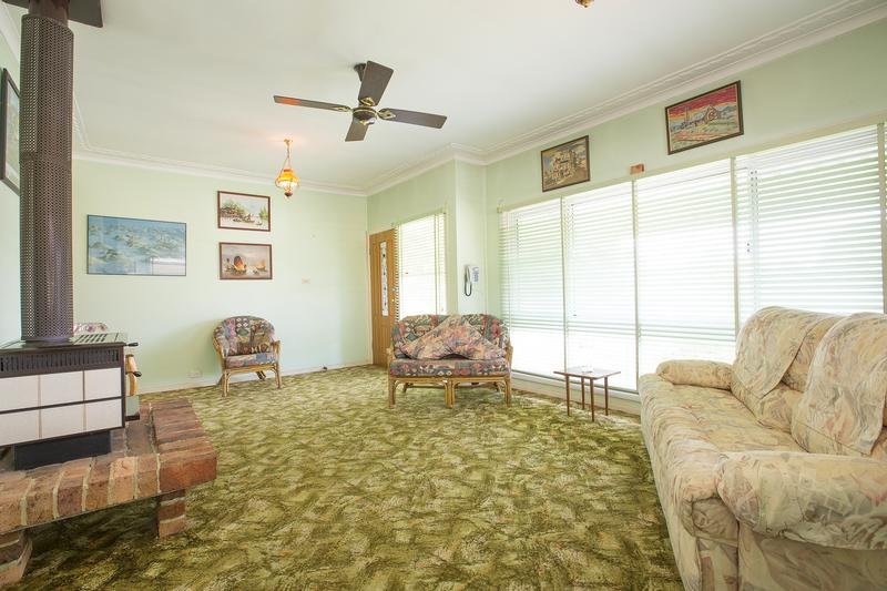 121 Smith  SOUTH PENRITH 4