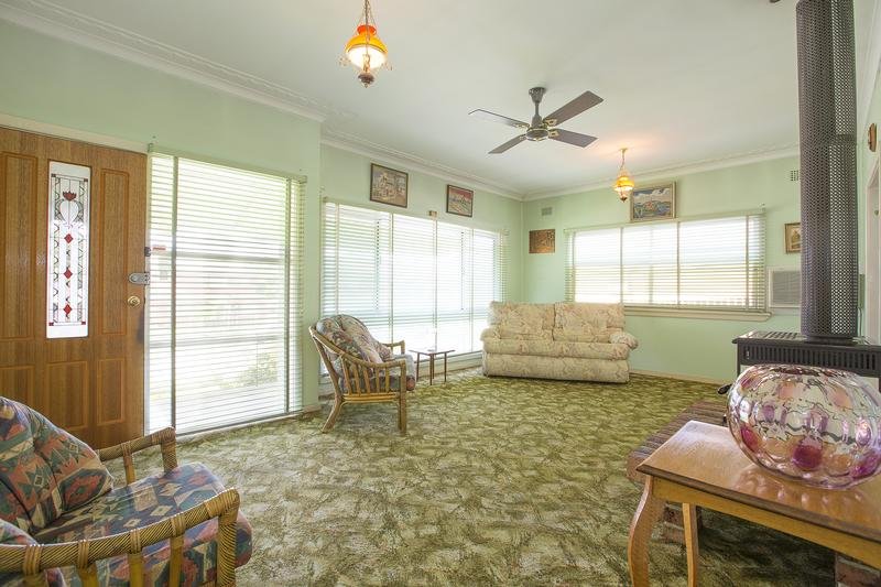 121 Smith  SOUTH PENRITH 5