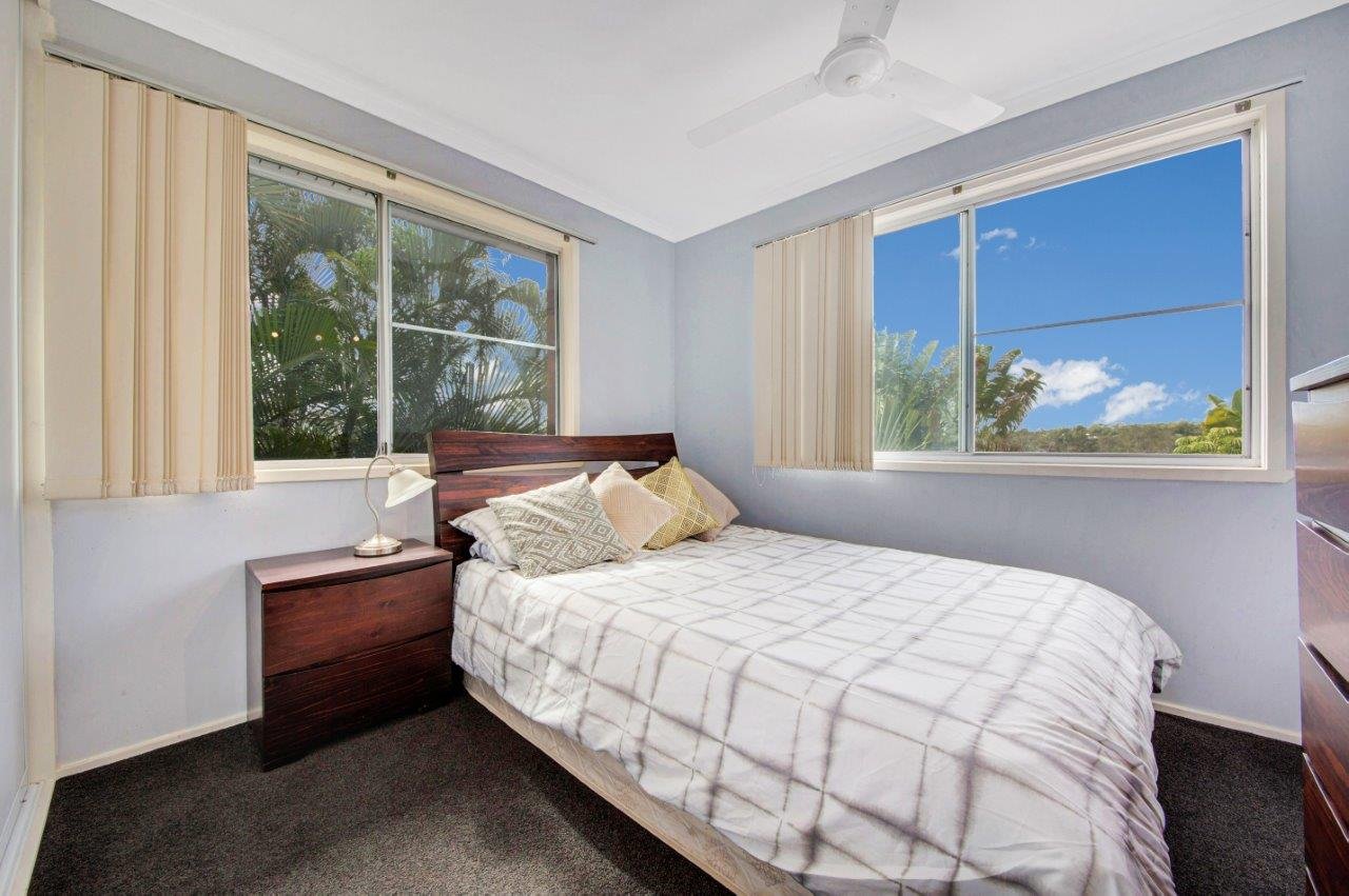 121 TARCOOLA Drive BOYNE ISLAND 10