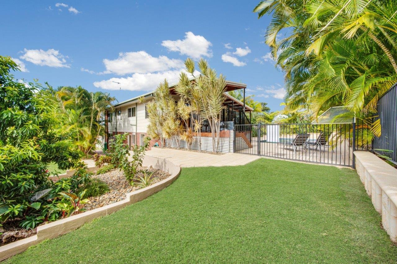 121 TARCOOLA Drive BOYNE ISLAND 17