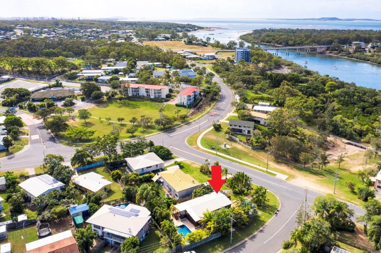 121 TARCOOLA Drive BOYNE ISLAND 20