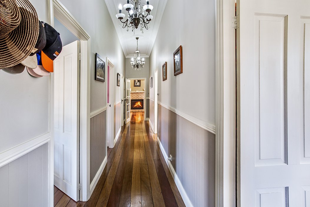 121 Tomaree Road SHOAL BAY 9