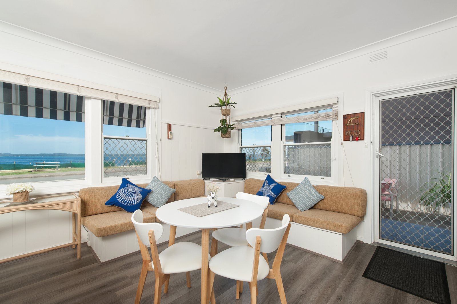 1/21 Victoria Parade NELSON BAY 1
