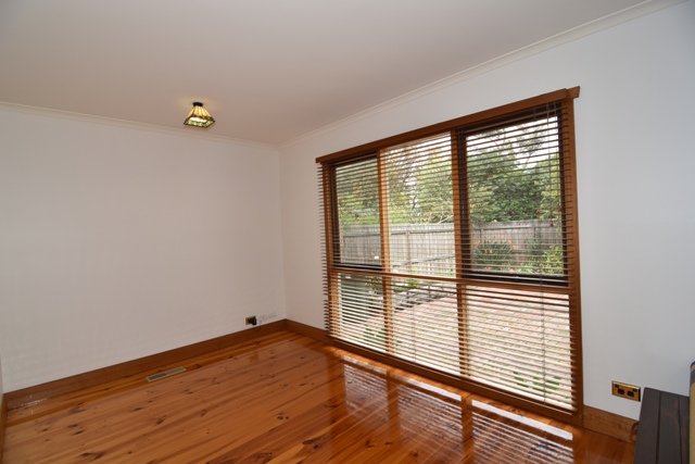 Gallery: 121 Weller Street