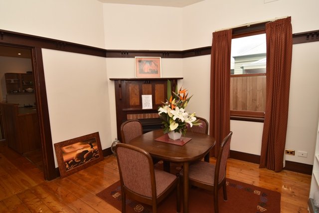 Gallery: 121 Weller Street