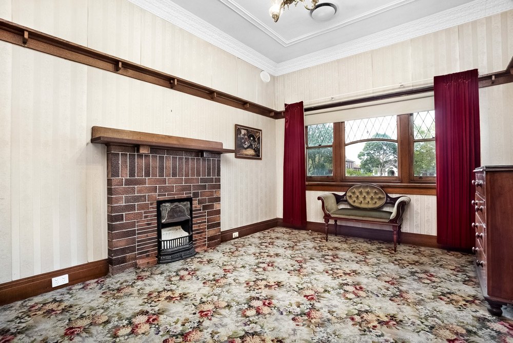 Gallery: 1210 Dandenong Road