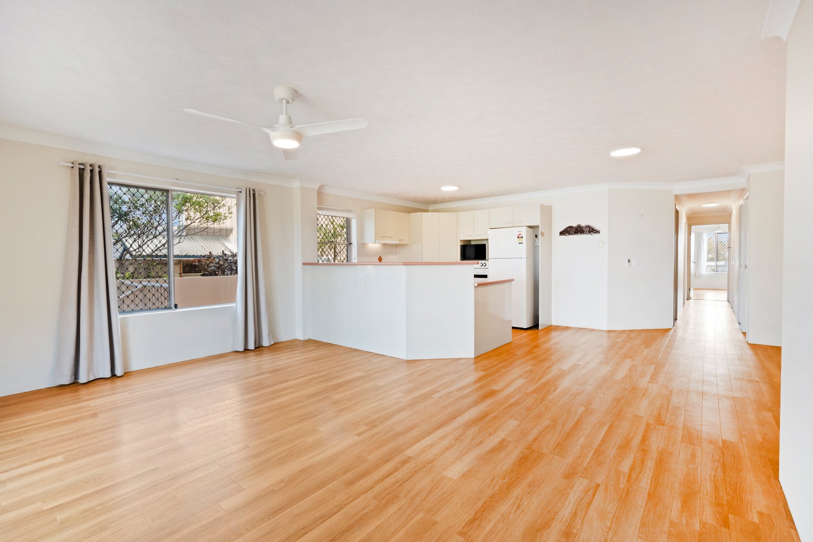 1/210 Marine Parade KINGSCLIFF 2