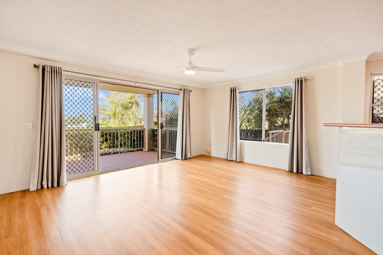 1/210 Marine Parade KINGSCLIFF 5
