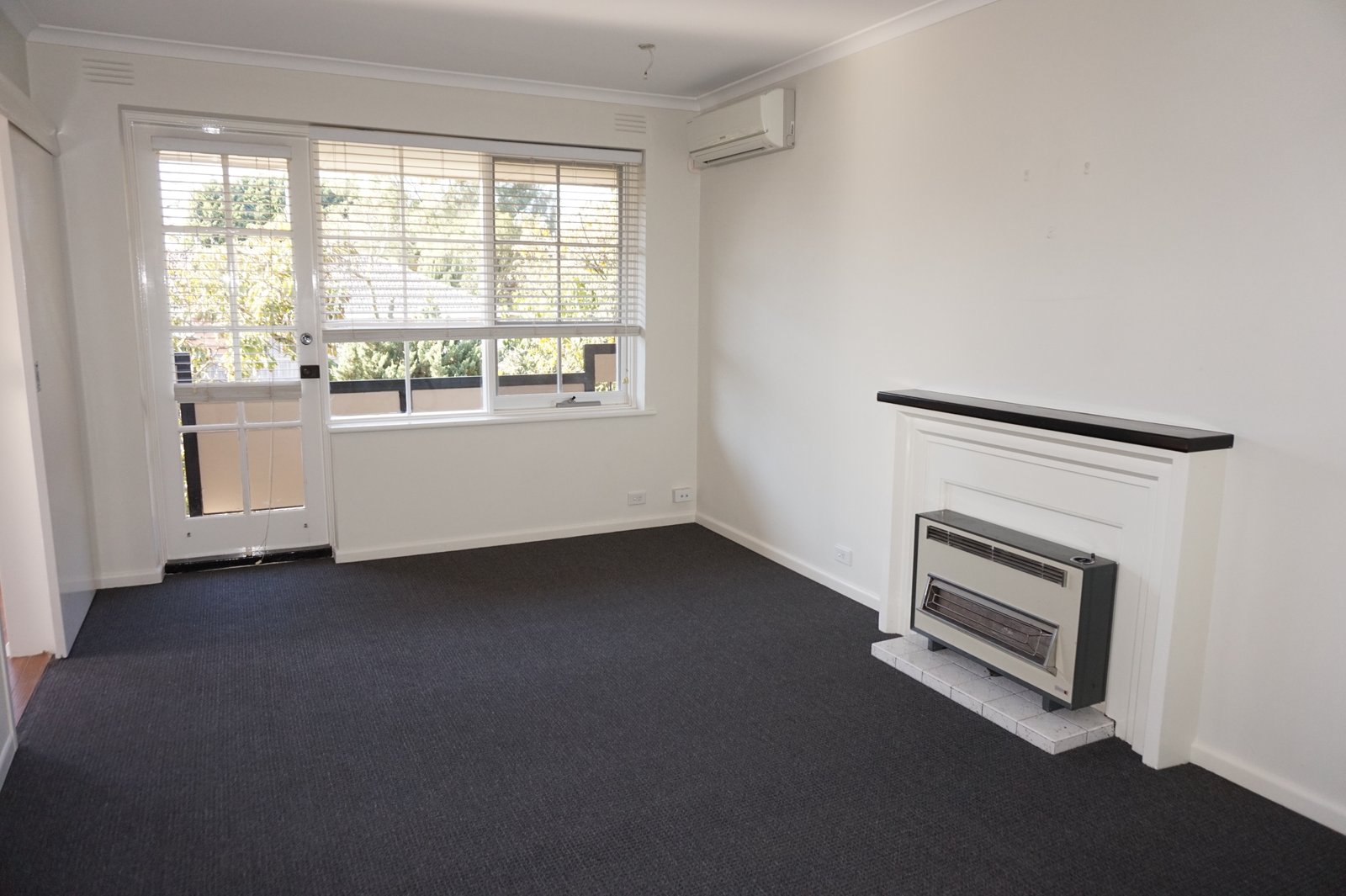 Gallery: 12/1015 Glenhuntly Road