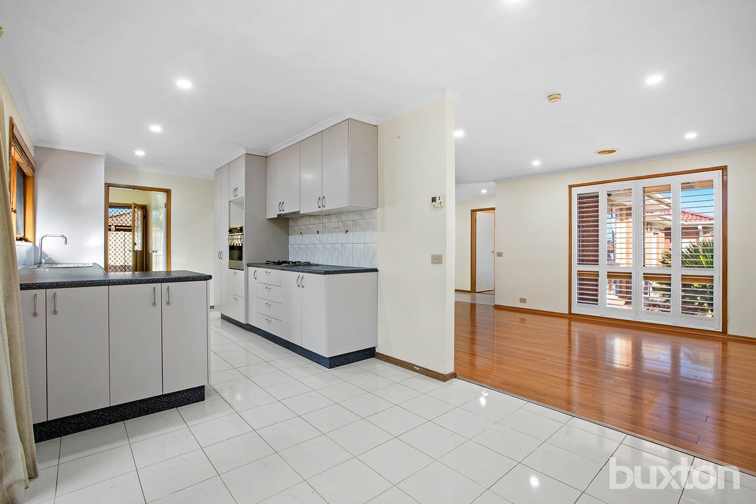 Gallery: 12/104 Springs Road