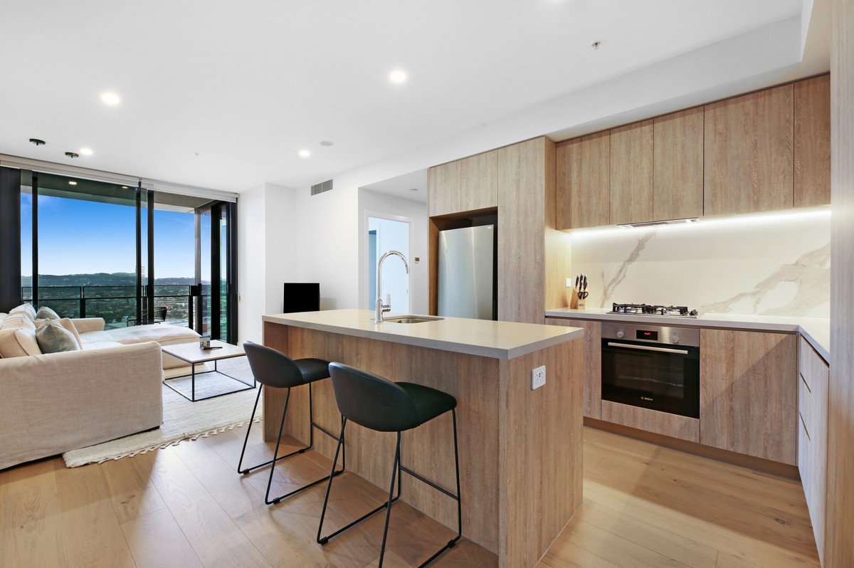 12105/5 The Darling Avenue Broadbeach 3