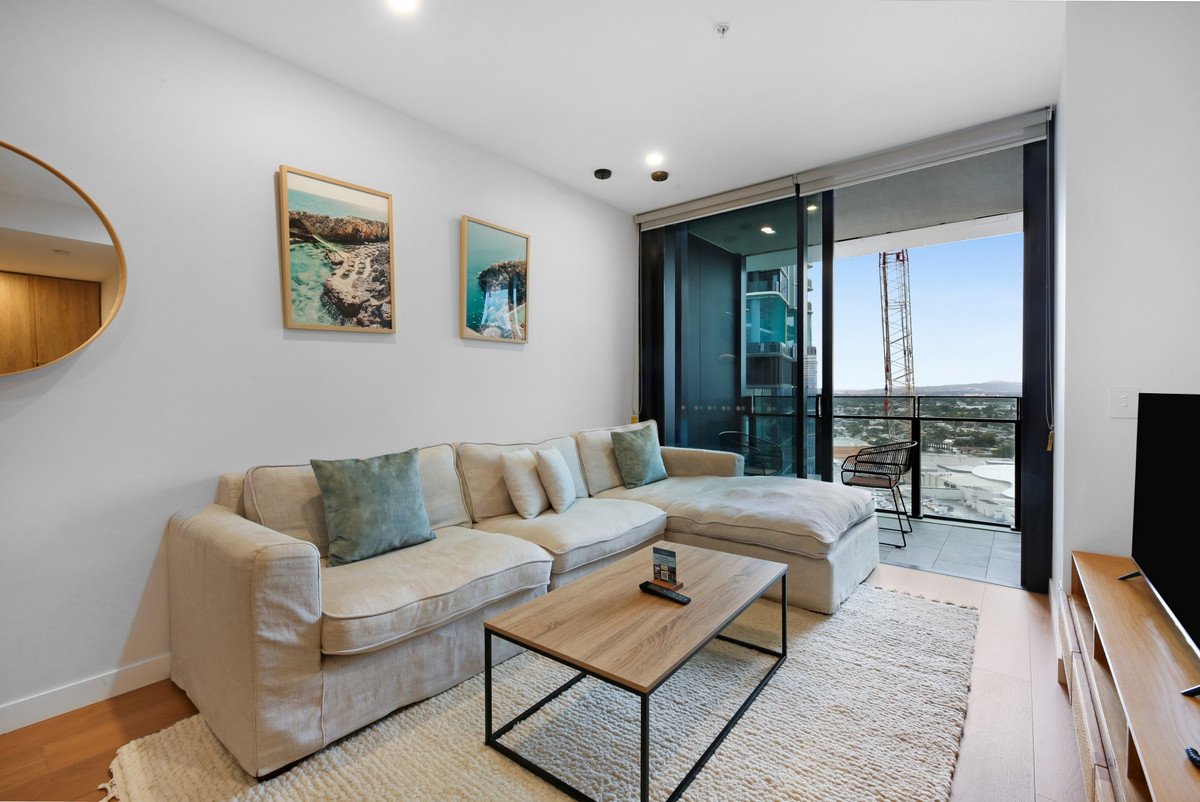 12105/5 The Darling Avenue Broadbeach 4