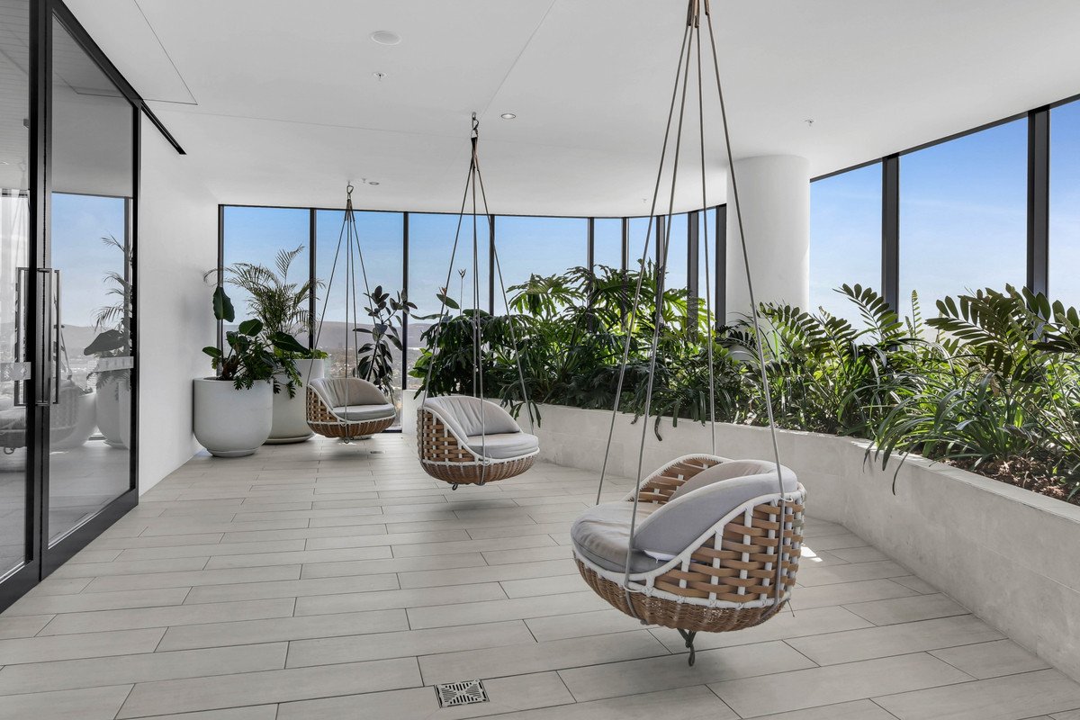 12105/5 The Darling Avenue Broadbeach 17
