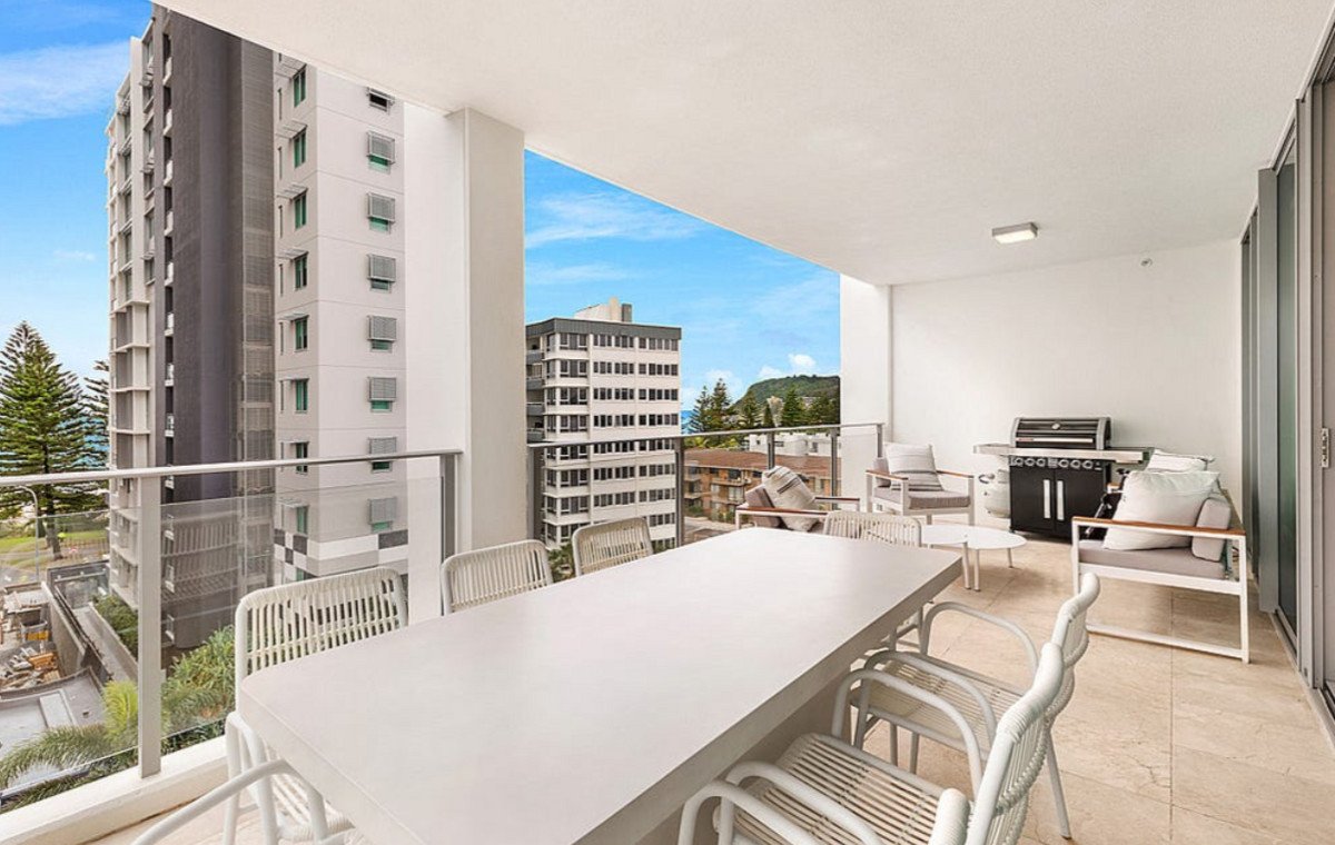 12/106 The Esplanade Burleigh Heads 9