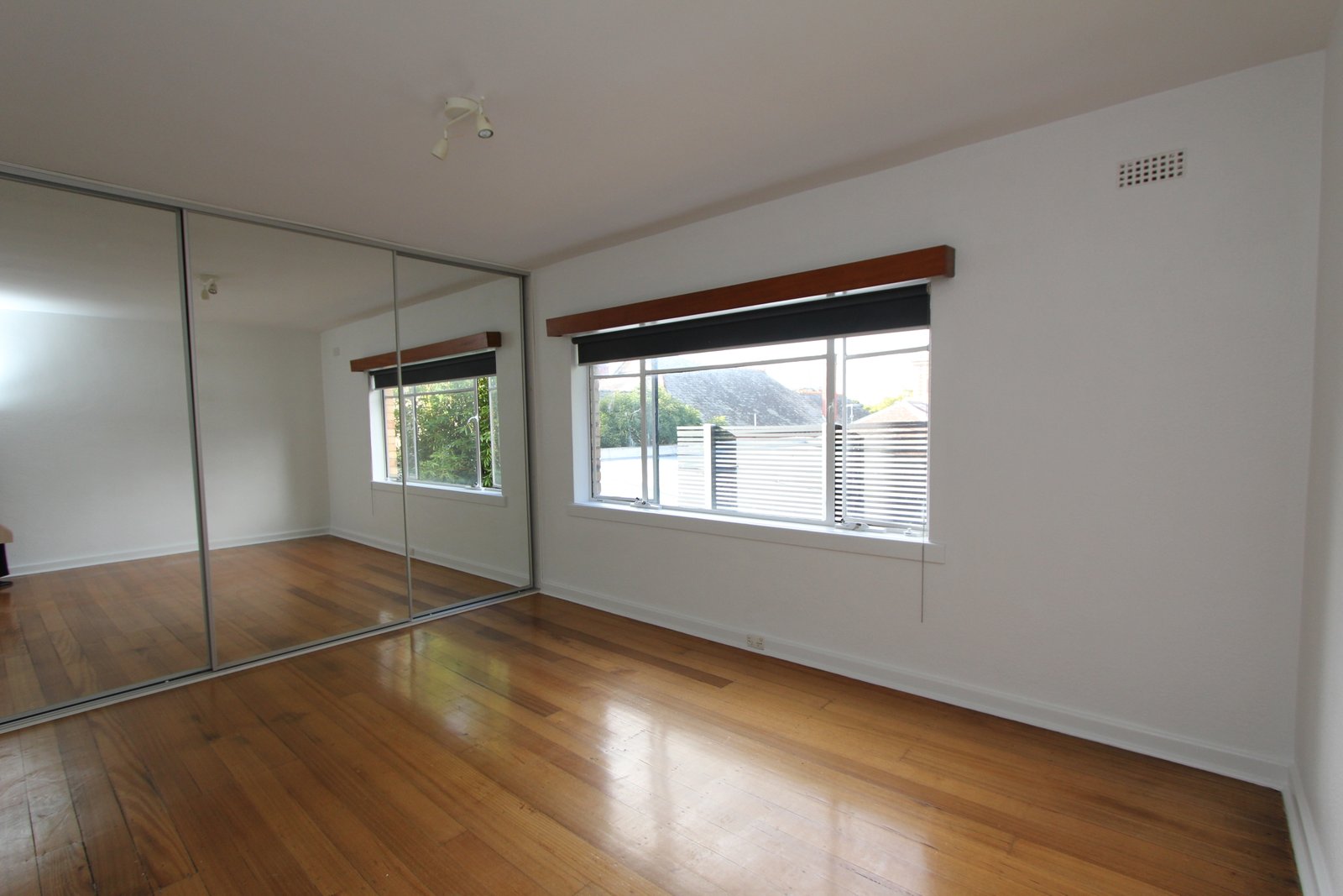 Real Estate and Property in 12/11 Burnett Street, St Kilda, VIC