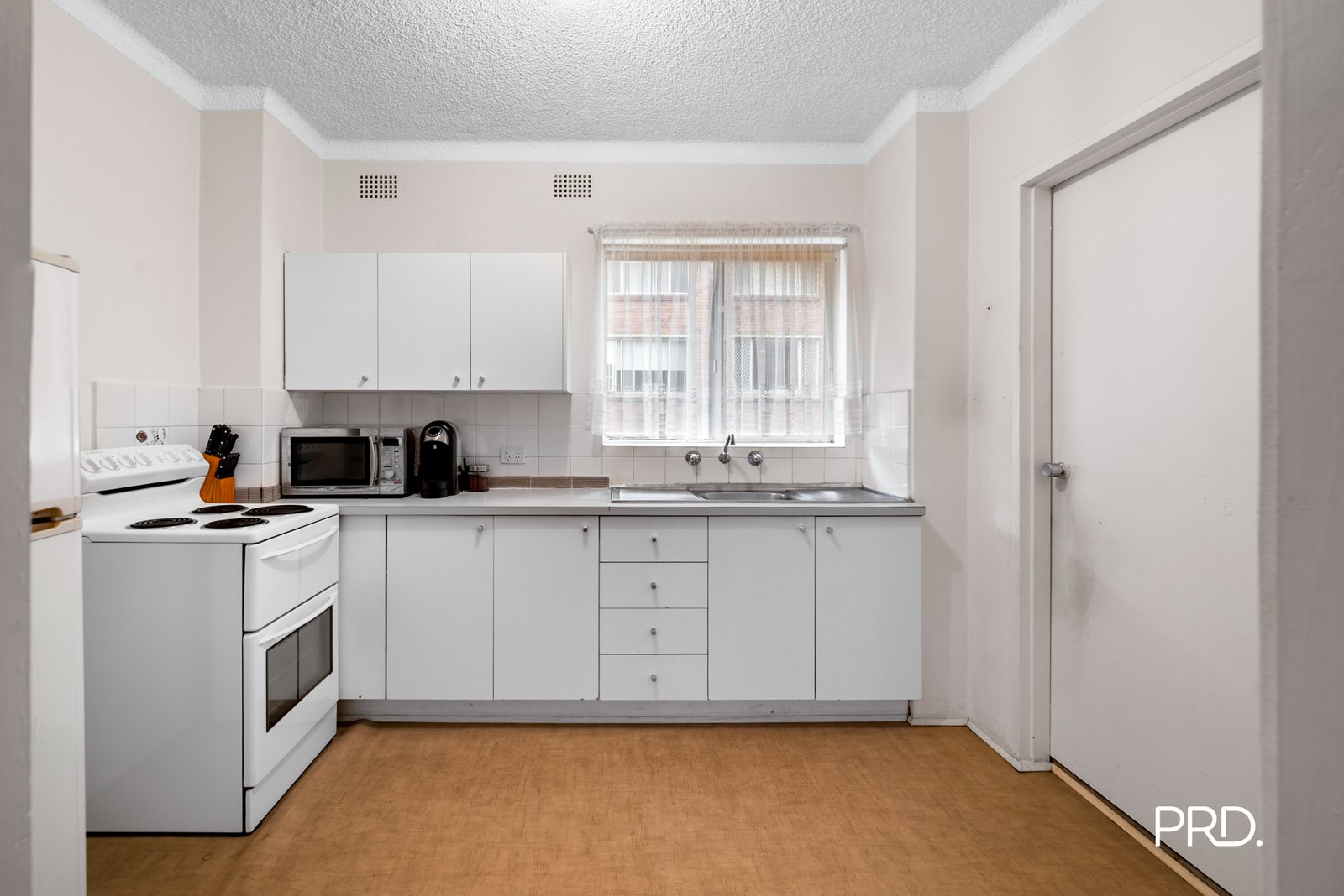 1/211 Derby Street PENRITH 5